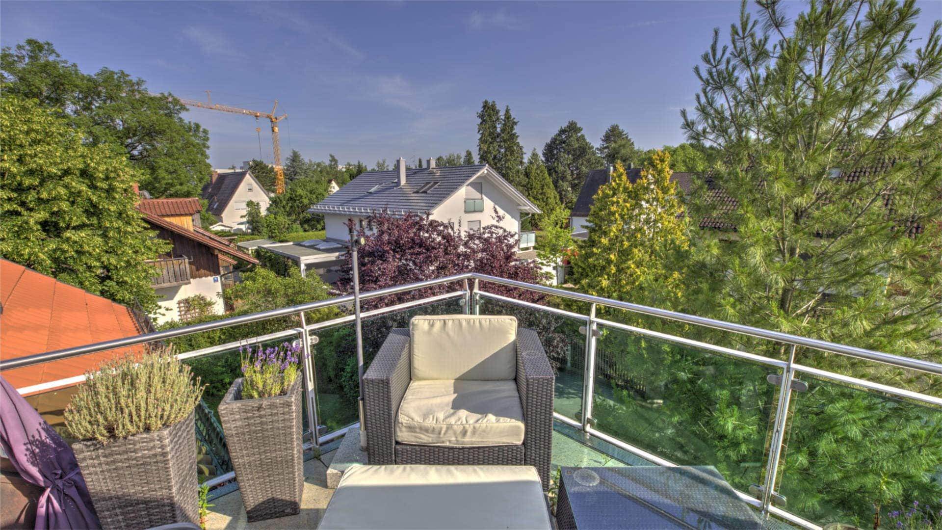 Sonnige Terrasse zum Entspannen