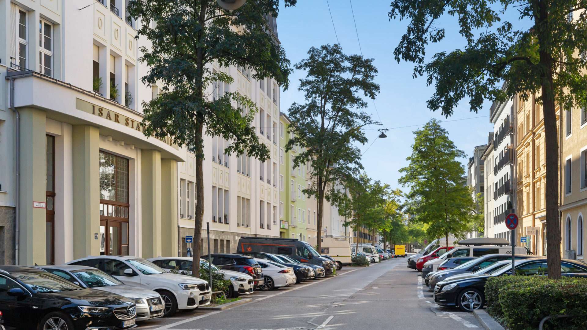 Ruhige Anliegerstraße in der Ludwigsvorstadt