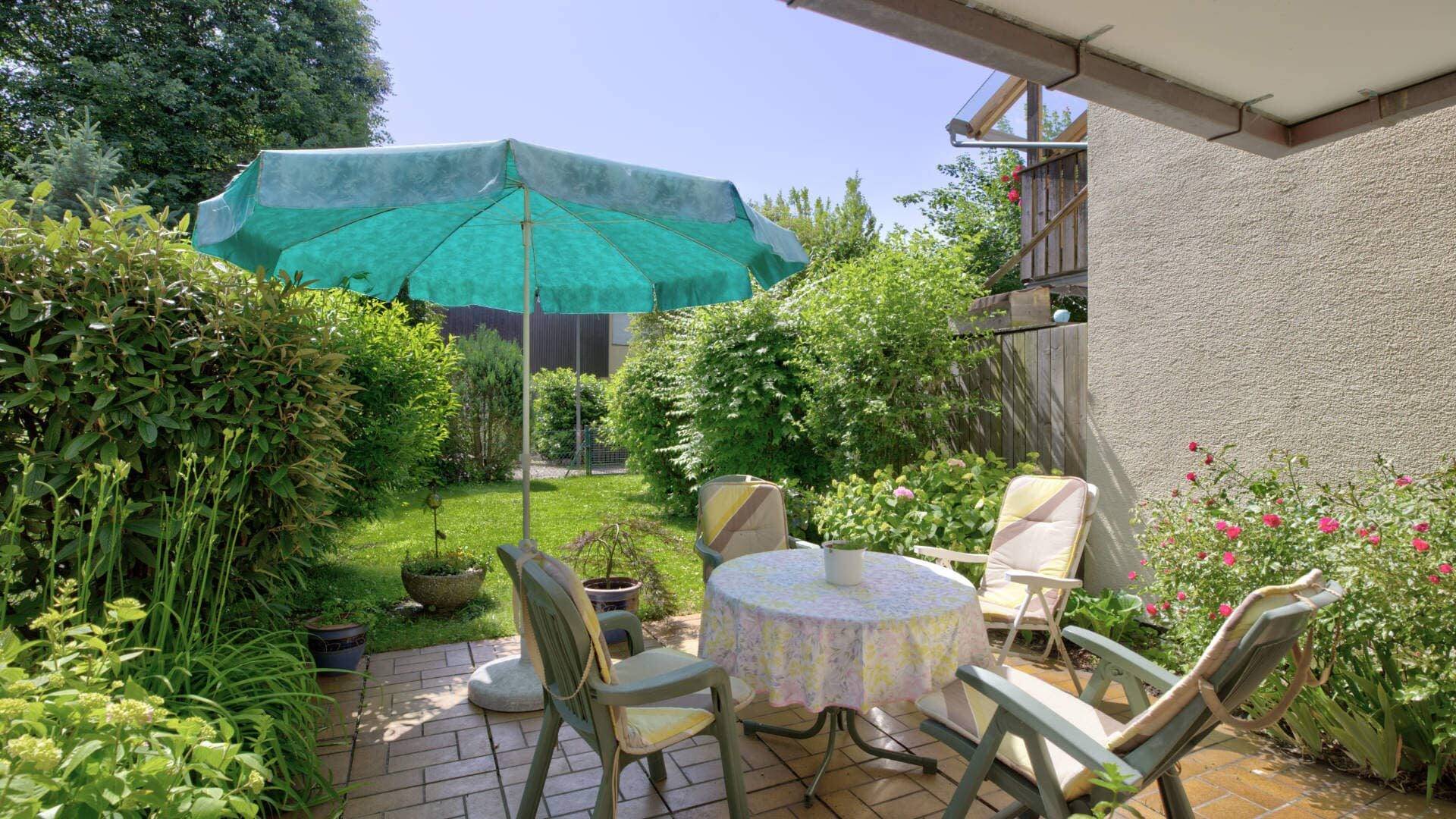 Sonnige Terrasse zum Entspannen