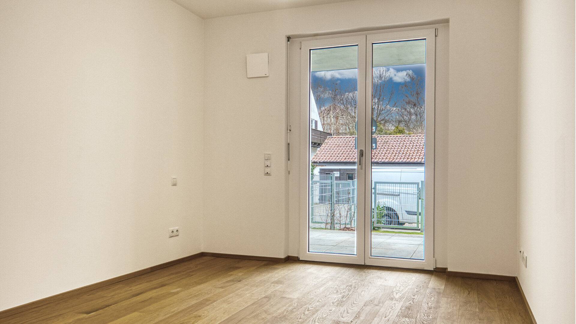 Schlafzimmer mit Terrasse