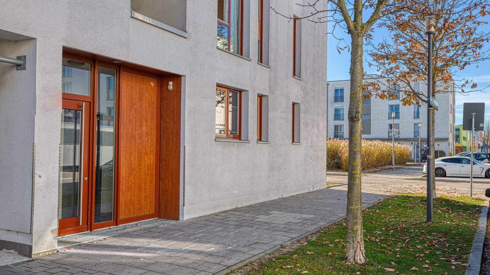 Ansprechender Eingang ins Haus